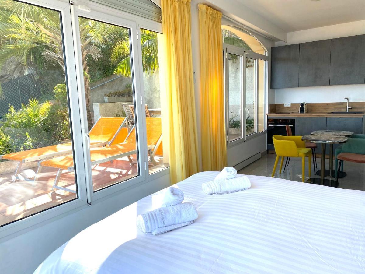 Villa L'Ensoleillee Vue Panoramique Mer, 250 M De La Plage Et Du Centre Ville 멍똥 외부 사진
